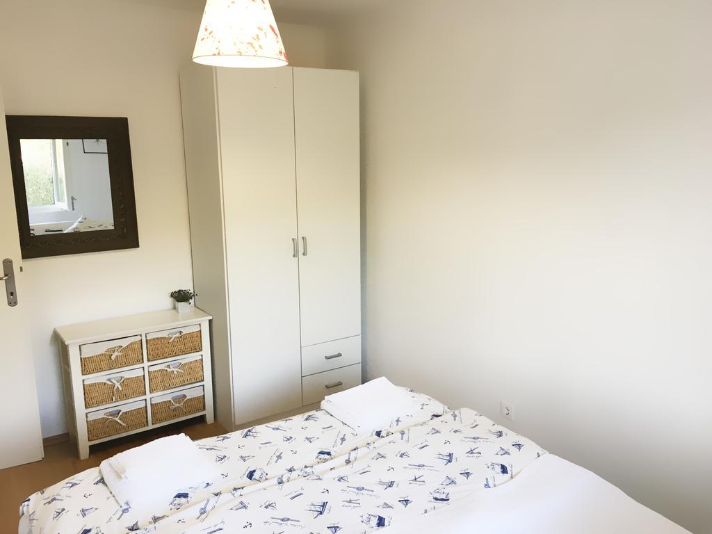 Apartments Pirka Pirovac Eksteriør billede